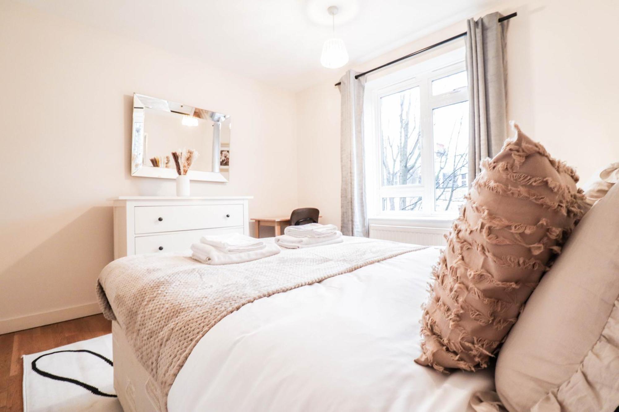 Gorgeous 2-bedroom *