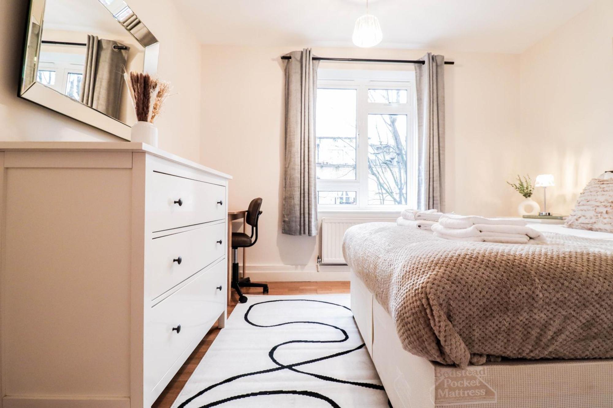 Gorgeous 2-bedroom * London