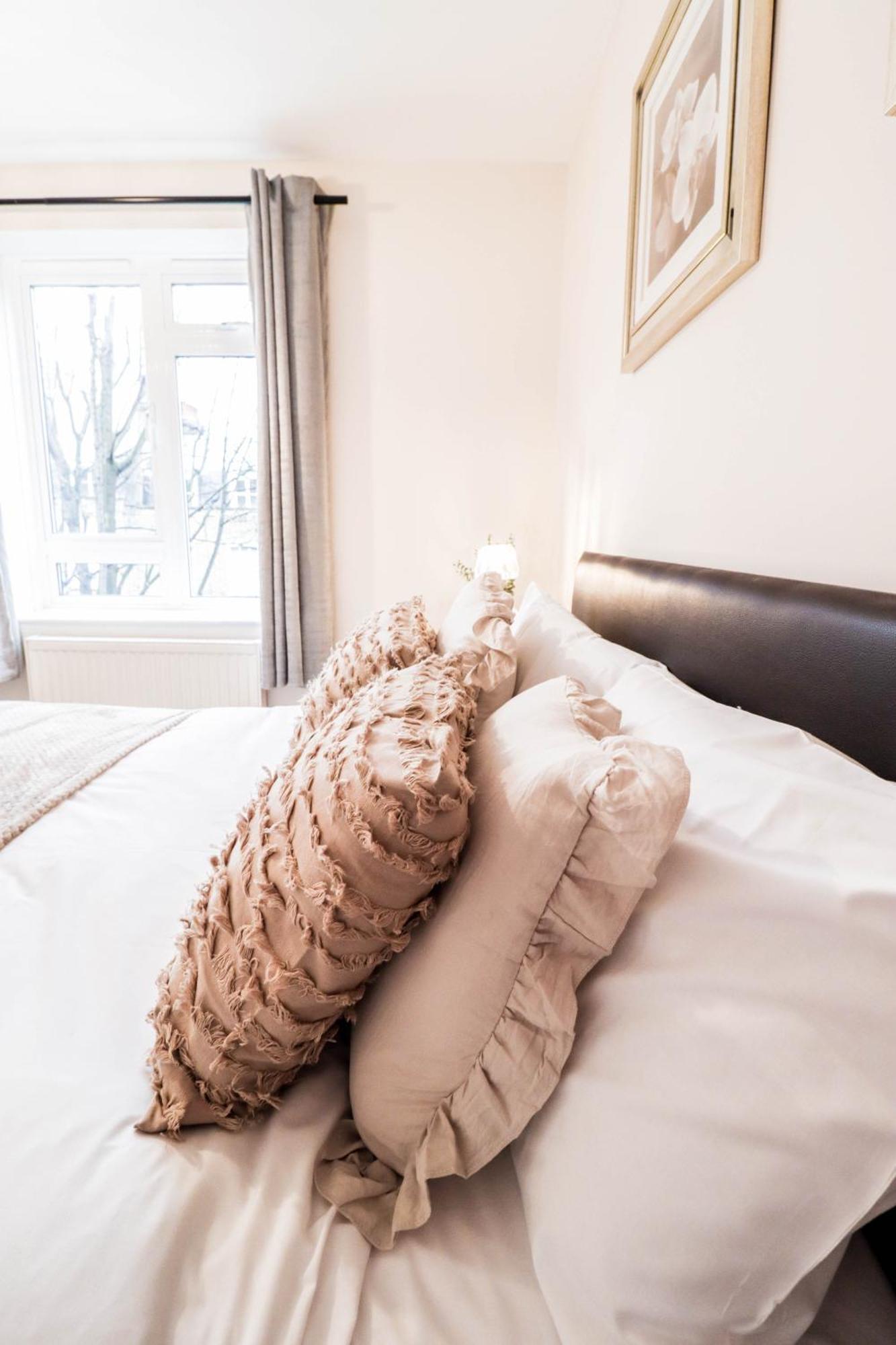 Gorgeous 2-bedroom *