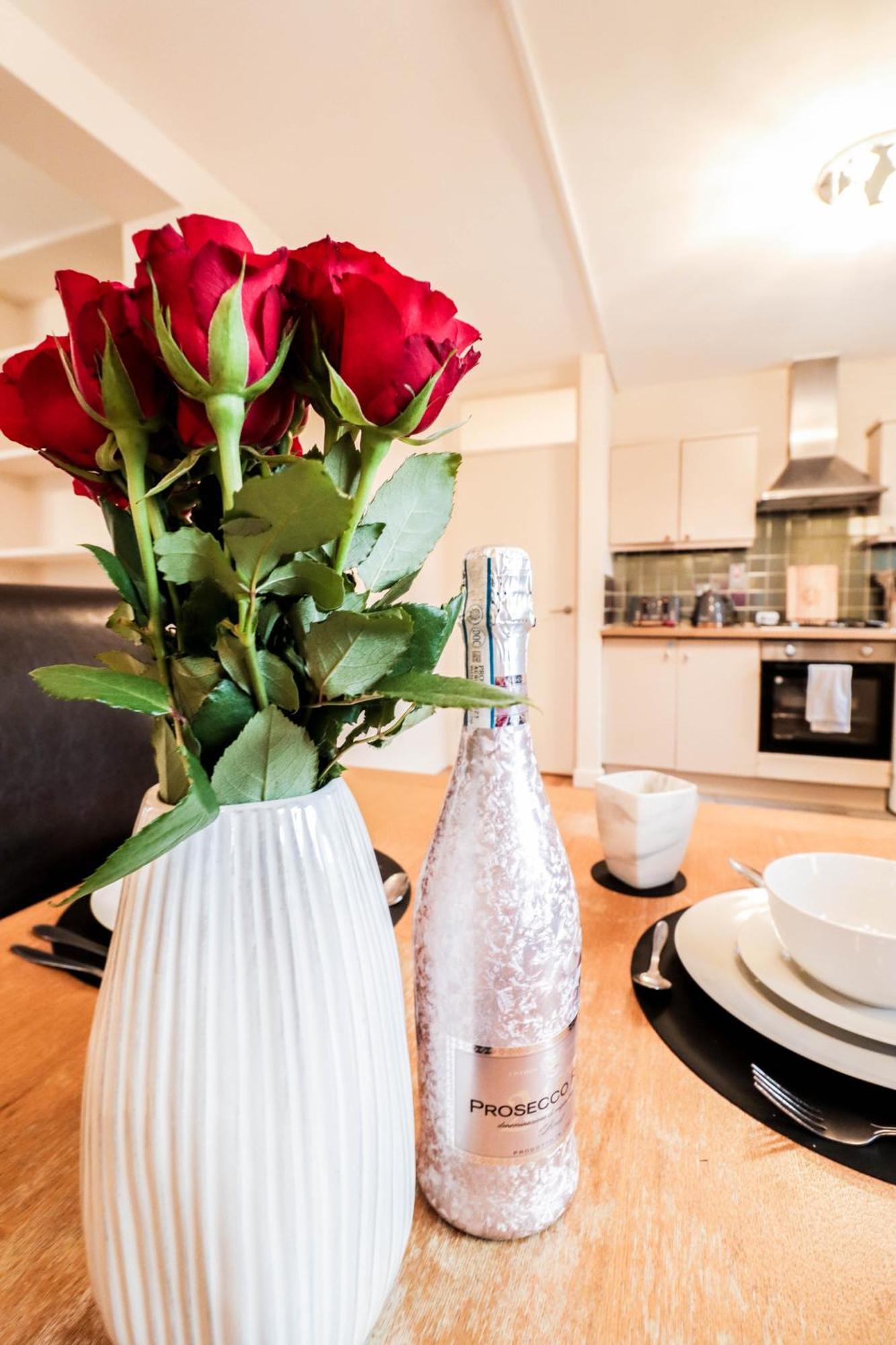 Gorgeous 2-bedroom Apartment London