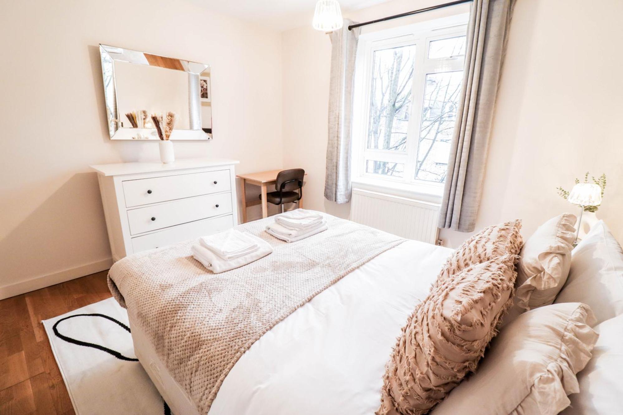 Gorgeous 2-bedroom Apartment *
