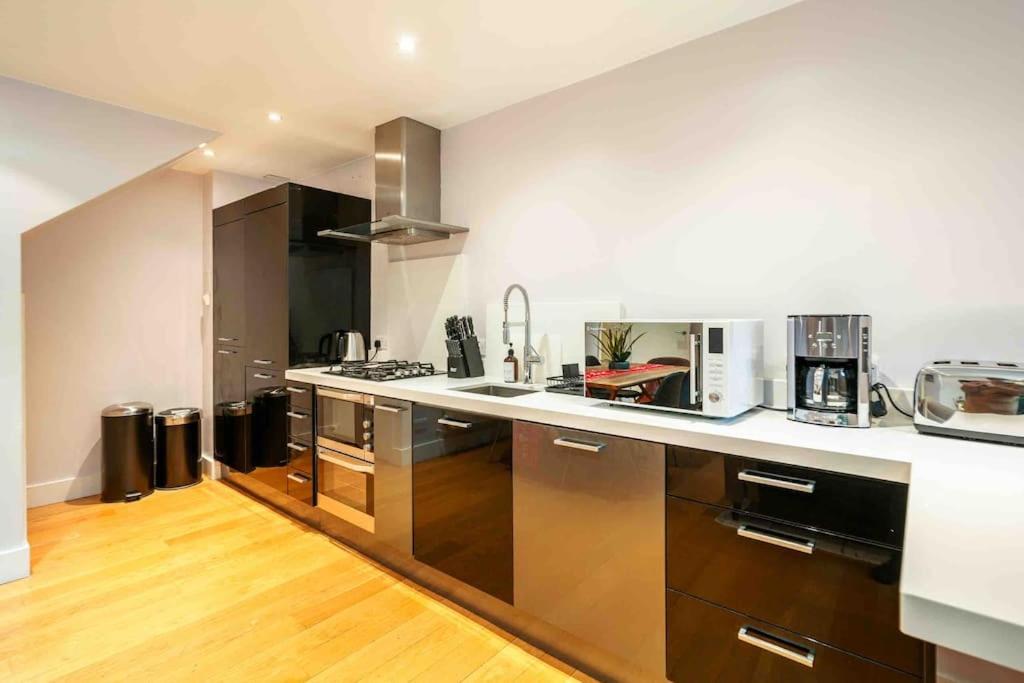 Villa Sweet 3brs House Close To Oxford & Soho