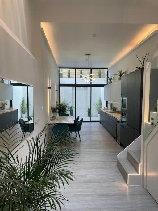 Holiday home Pinnacle House London