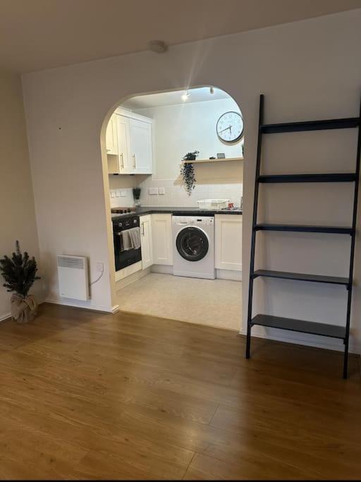 Apartment Remarkable 2-bed In *
