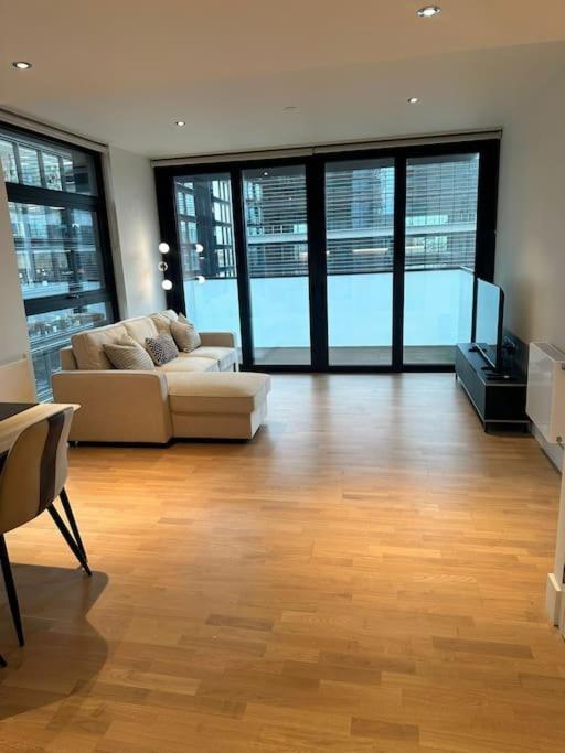 Stylist 2 Bedroom In * Londres