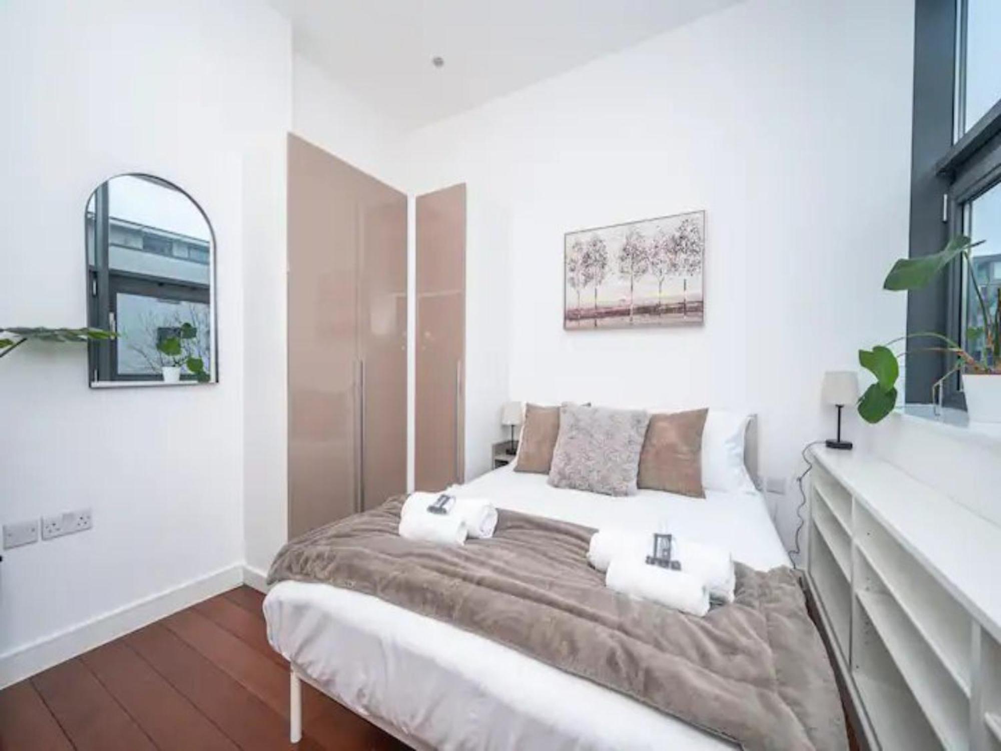 Apartment Pass The Keys 2 Bed 2 Bath Pentonville Road Angel London