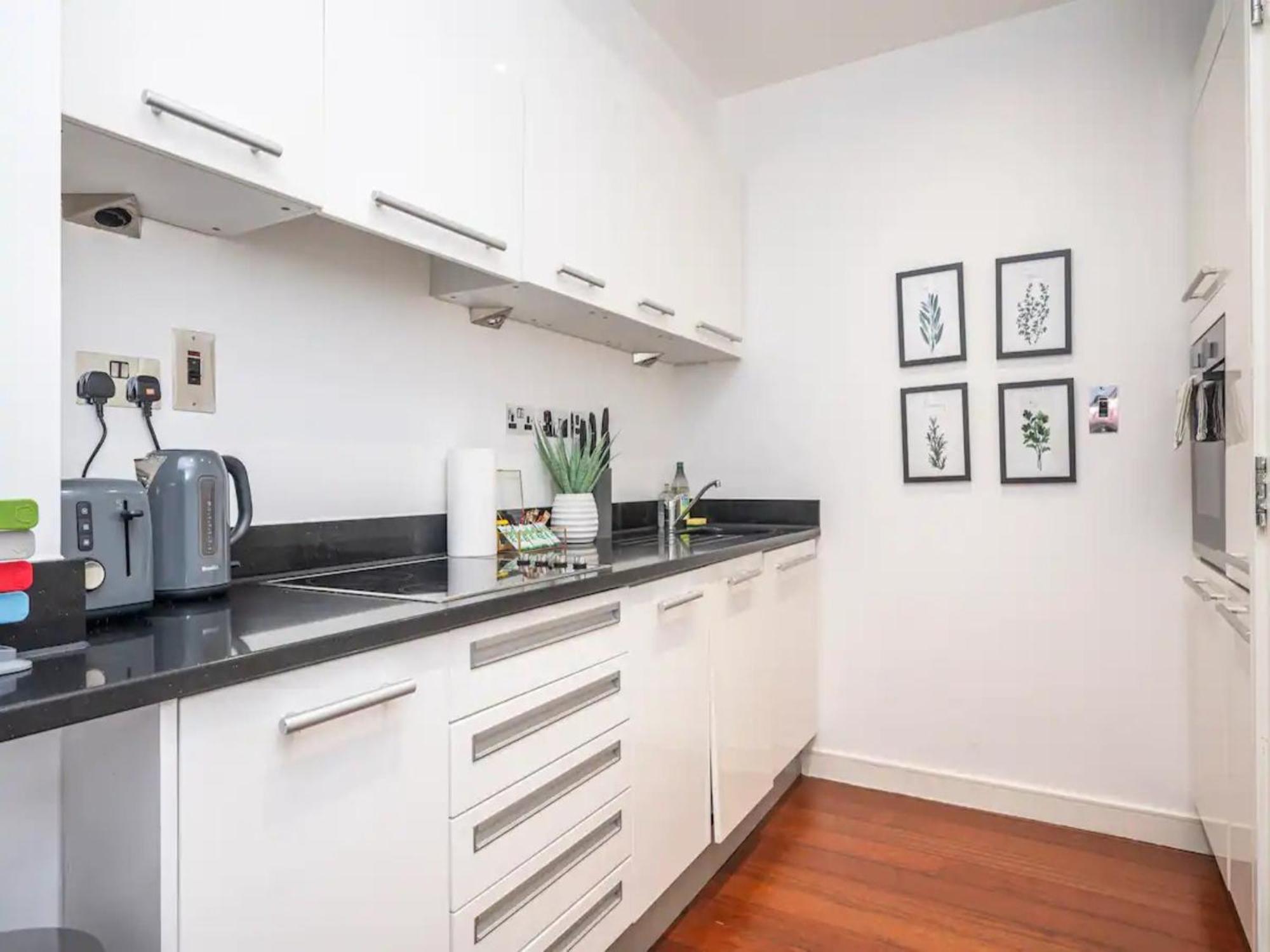 Apartment Pass The Keys 2 Bed 2 Bath Pentonville Road Angel *