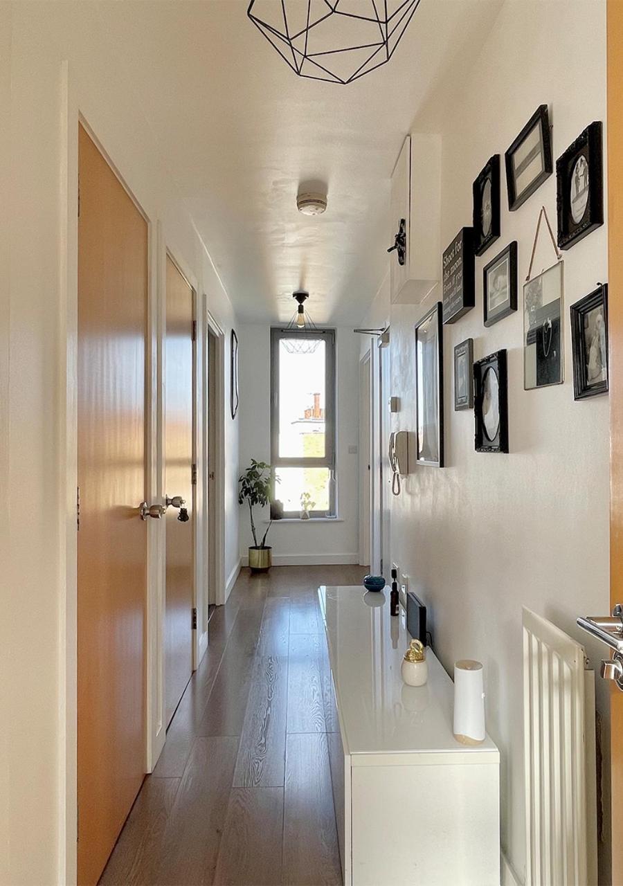 Modern 1bd Flat In Aldgate East With Terrace Apartamento