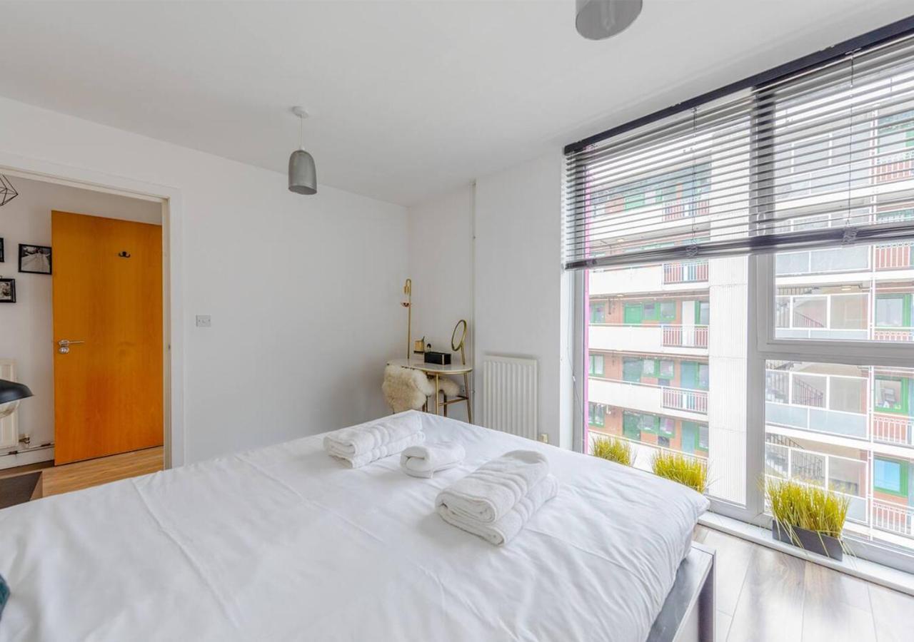 Modern 1bd Flat In Aldgate East With Terrace Apartamento Londres