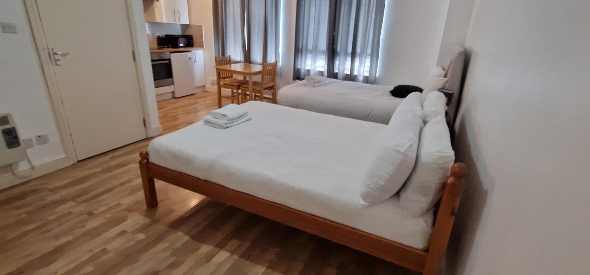 Urban Retreat Camberwell Zone 2 Apartment *