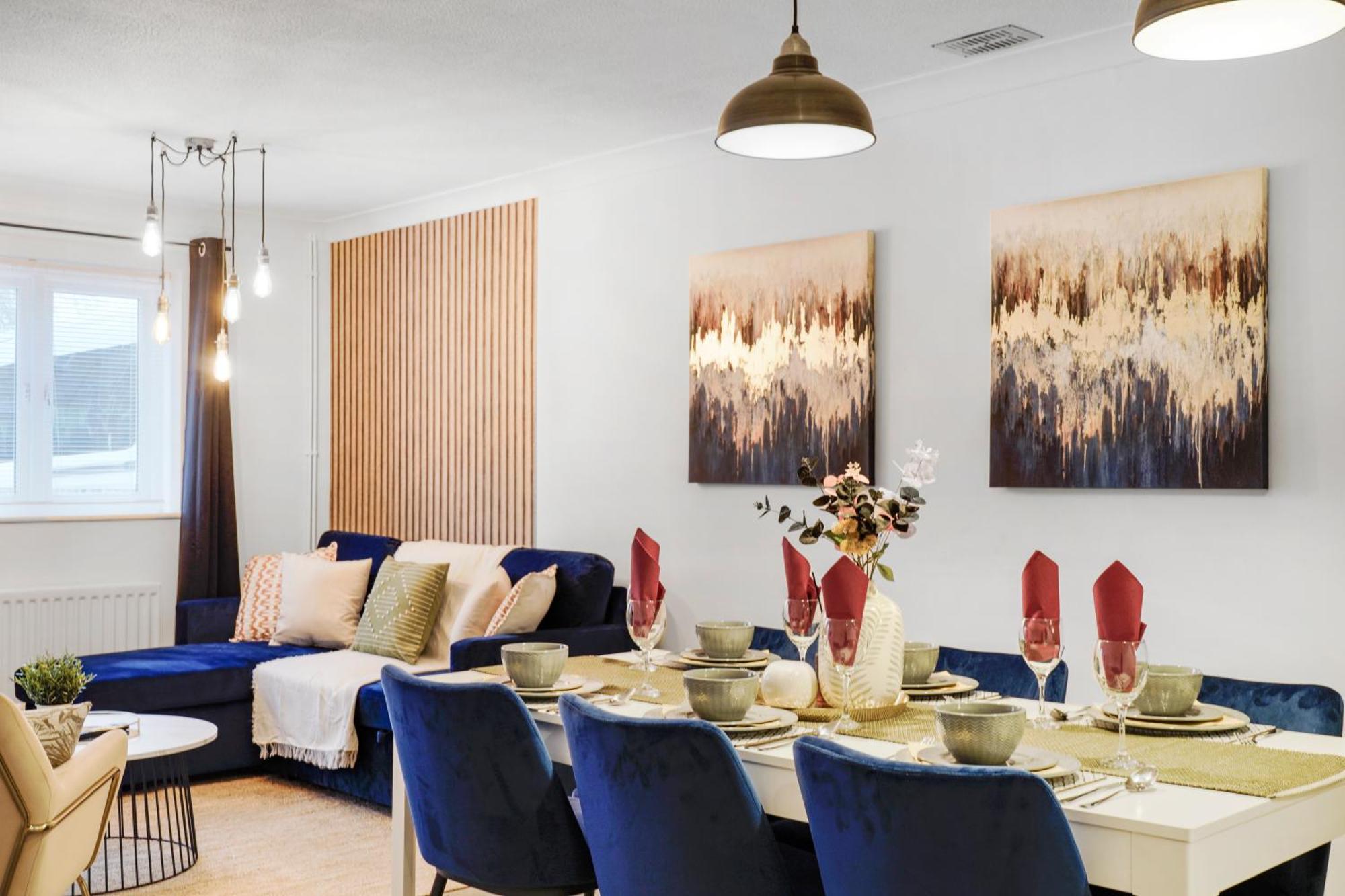 Ferienhaus Stylish 3 Bed In - Garden