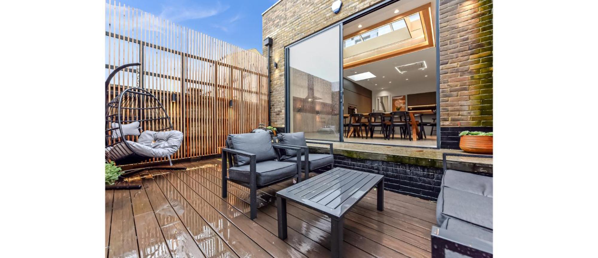 Apartment Luxury Abode: 5-bed Haven Ideal For Big Groups! London