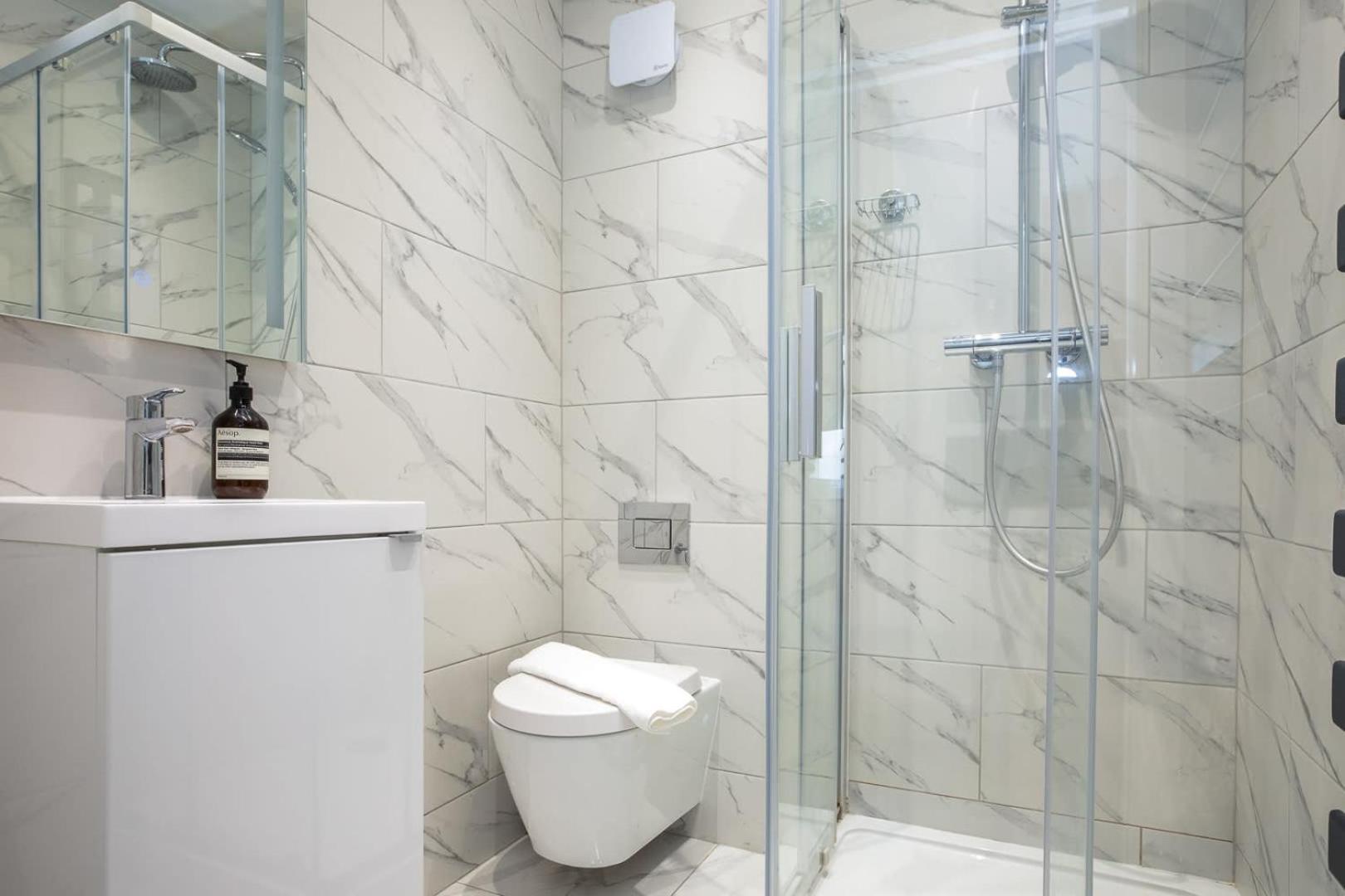 Modern 2 Bed In Prime Camden Sleeps 6 Appartement *