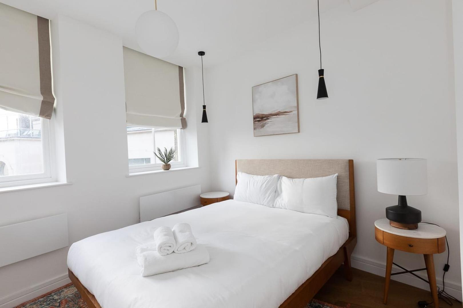 Luxury 2 Bedroom Huge Duplex Covent Garden Holborn Apartment *