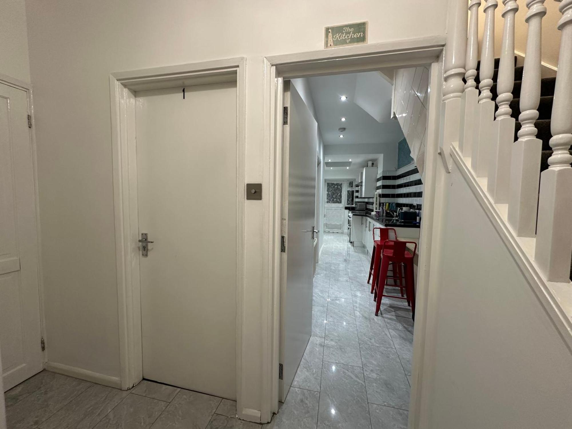 Gasthuis Smart Cosy/small Double In Oakridge Road Bromley *