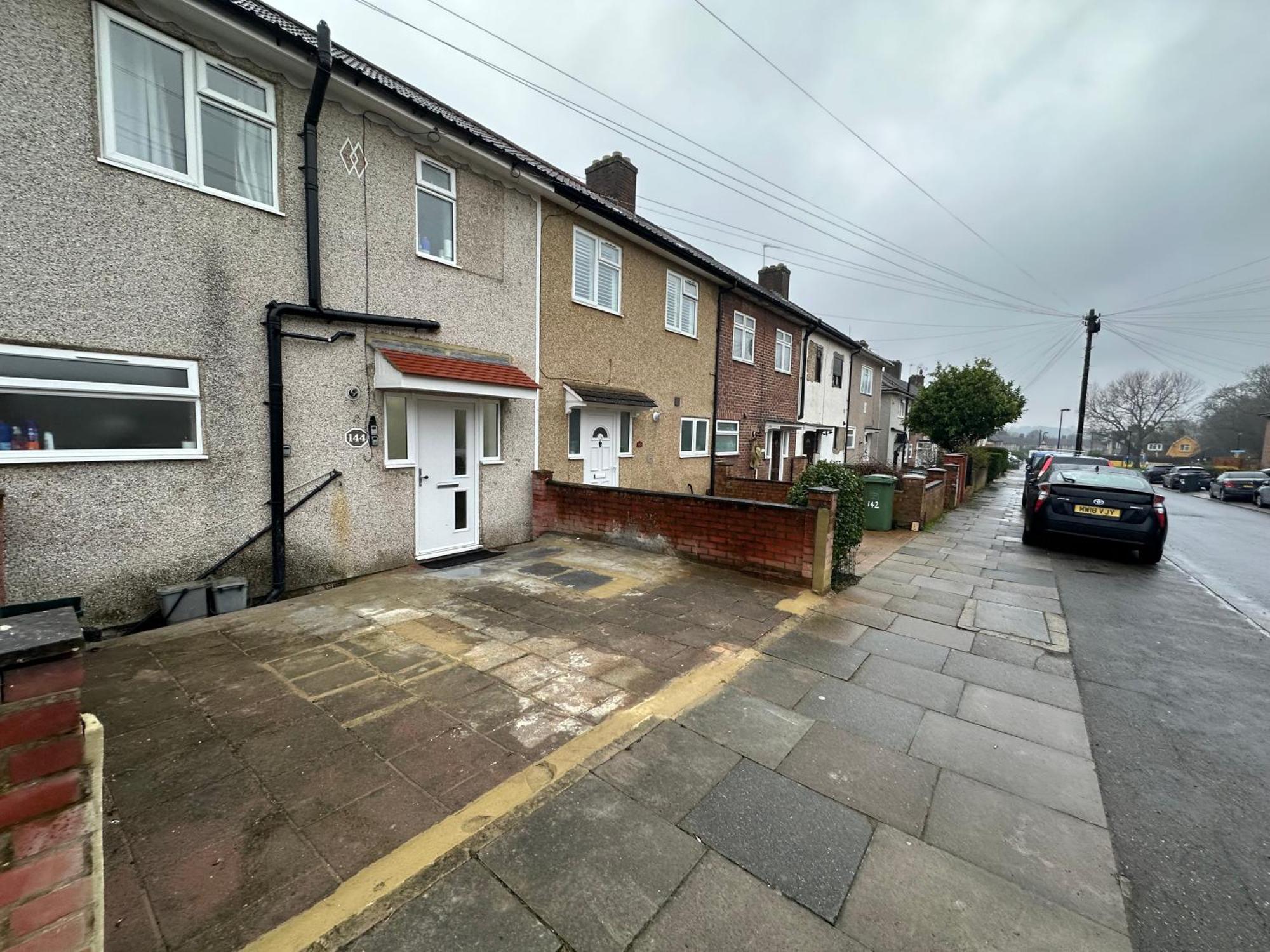 Smart Cosy/small Double In Oakridge Road Bromley