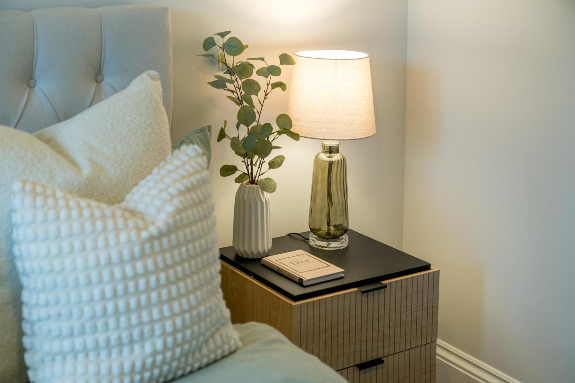 Ferienhaus 5 Star - Stylish 2 Bed In -excel, Airport