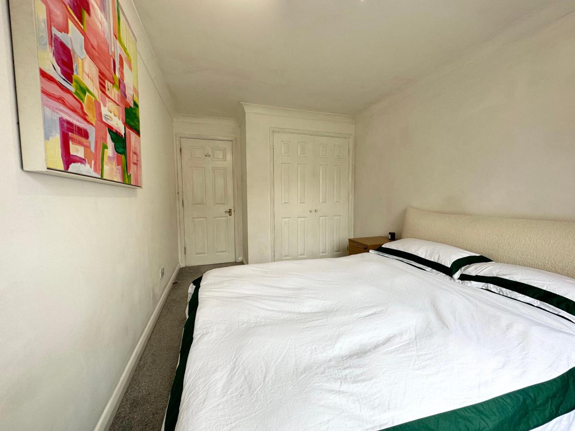 Spacious Quiet Stylish Entire Flat Apartment
