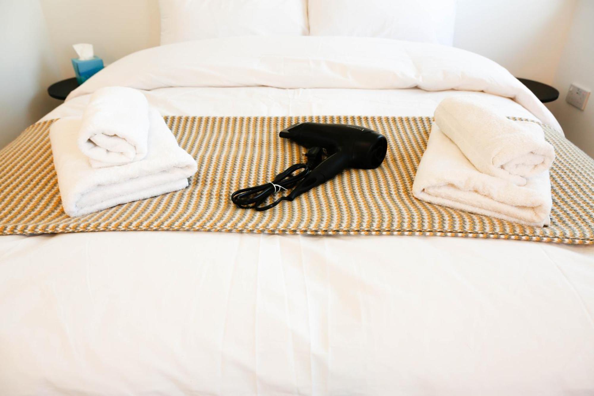 Luxury In Camden Town Near Shops, Cafes, Bars & Metro With Shared Bathrooms Accommodatie bij particulieren