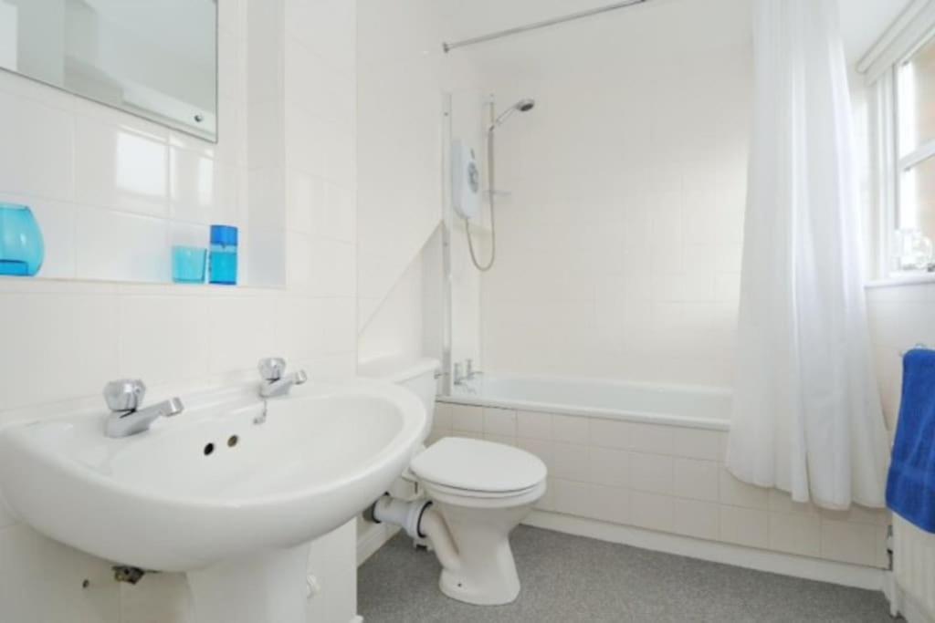 Zone 1! 2 Bed Duplex Apartment! * Londen