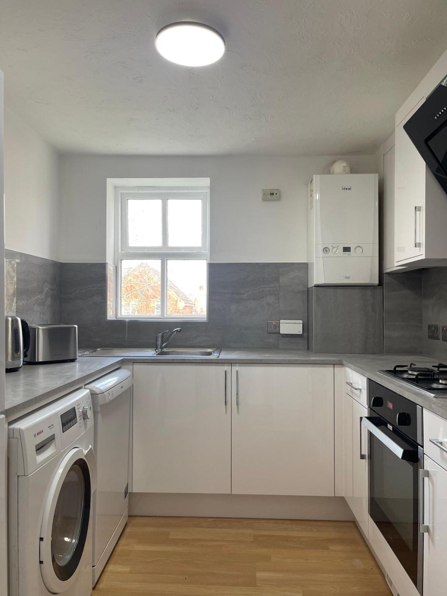 Apartment 2bed Cozy Spacious - 15min To Canary Wharf O2 Excel London