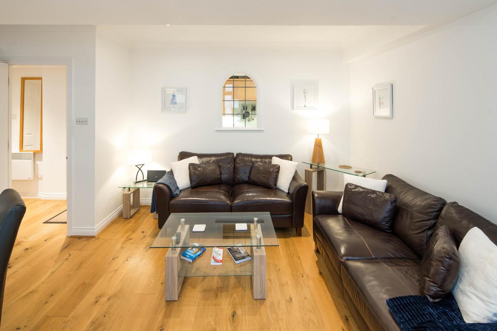 Apartment 1bd Modern Oasis: Near Attractions *