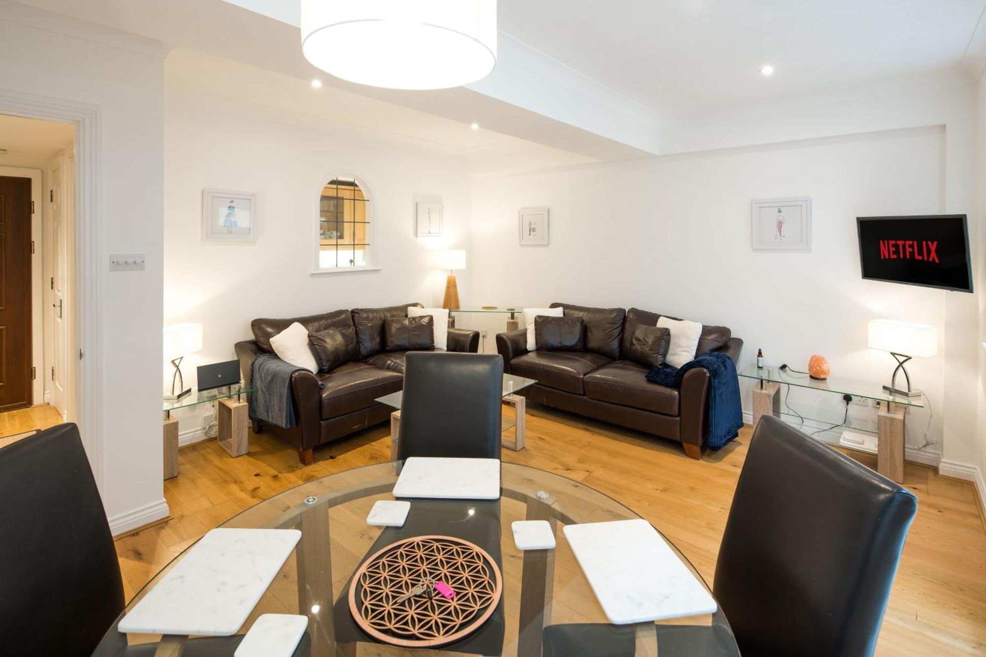 Leilighet 1bd Modern Oasis: Near Attractions