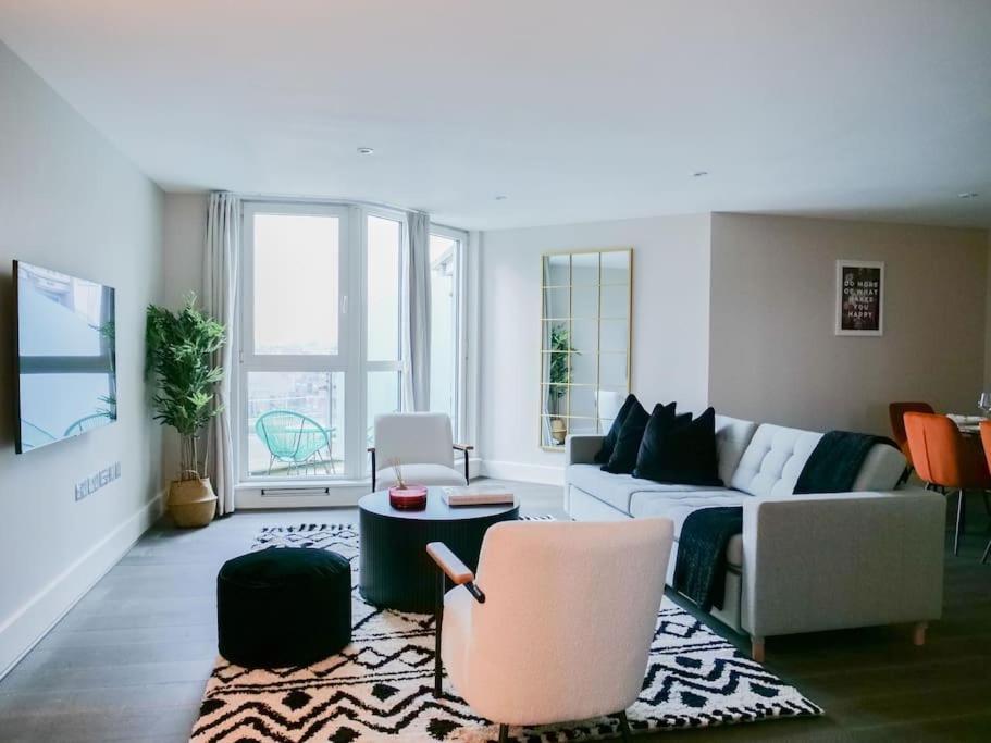 Leilighet Stunning Riverside London