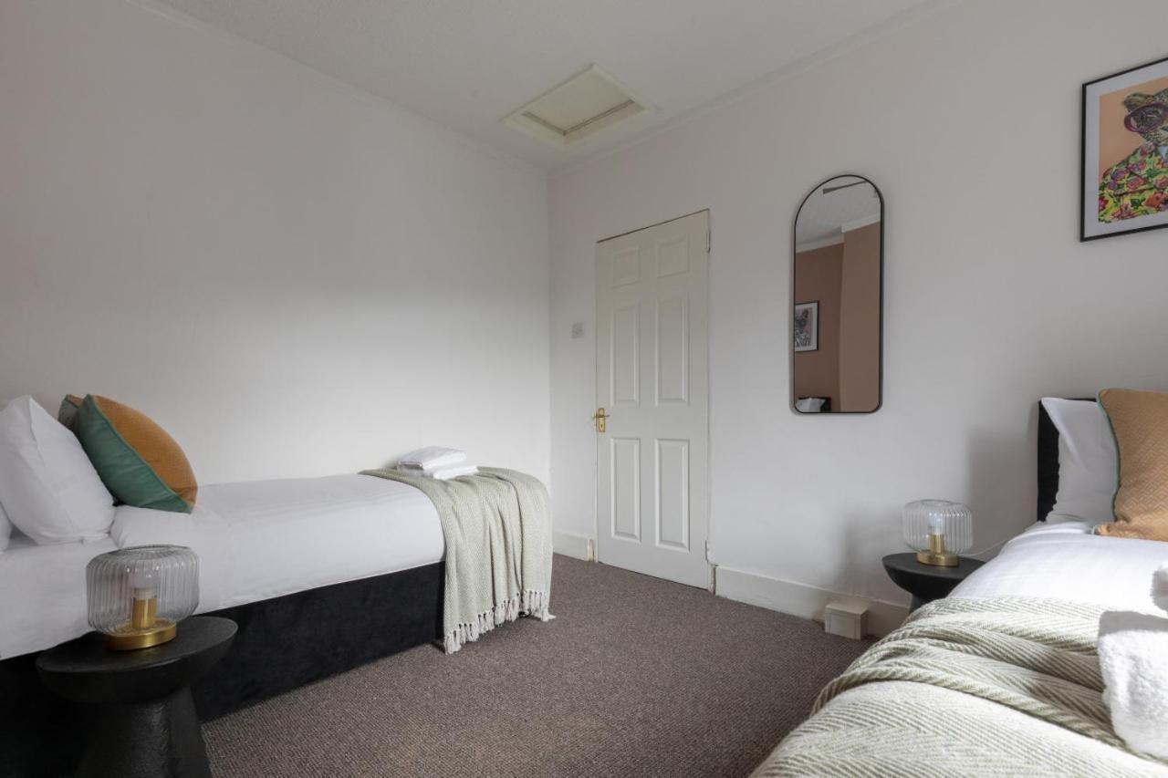 Perry Place - Forest Hill- 3 Bed House Feriehus *