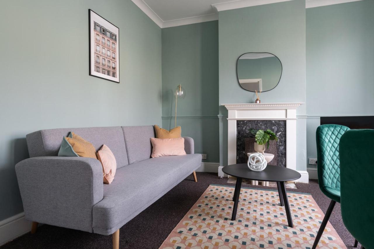 Feriehus Perry Place - Forest Hill- 3 Bed House London