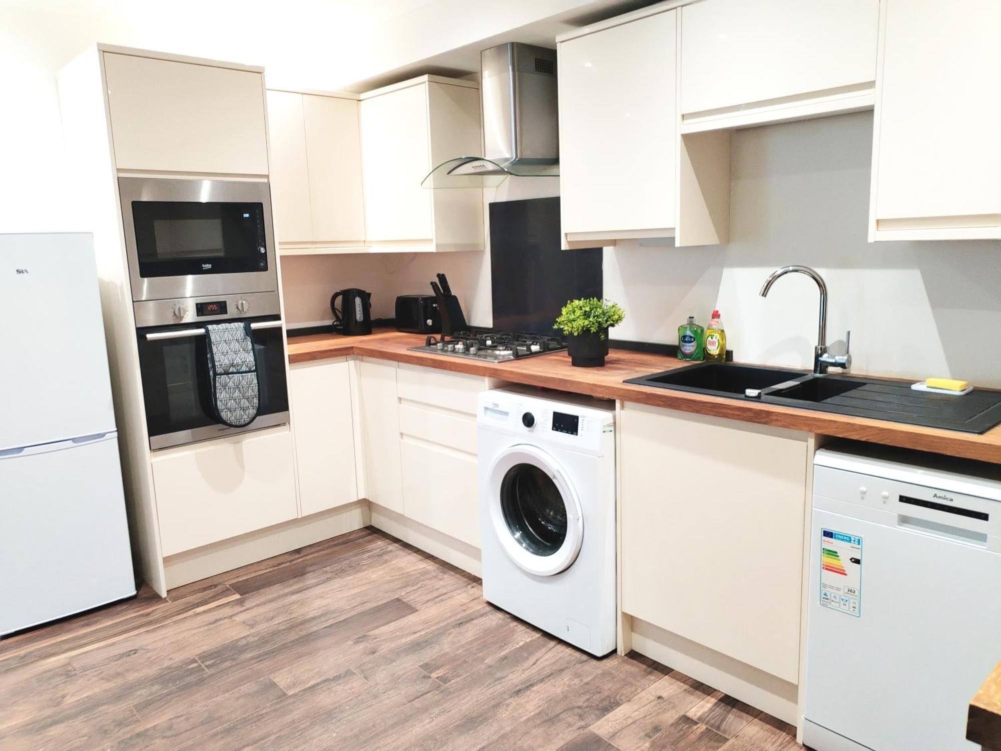 Appartement Luxury Near Centre, Near Train Station, E1