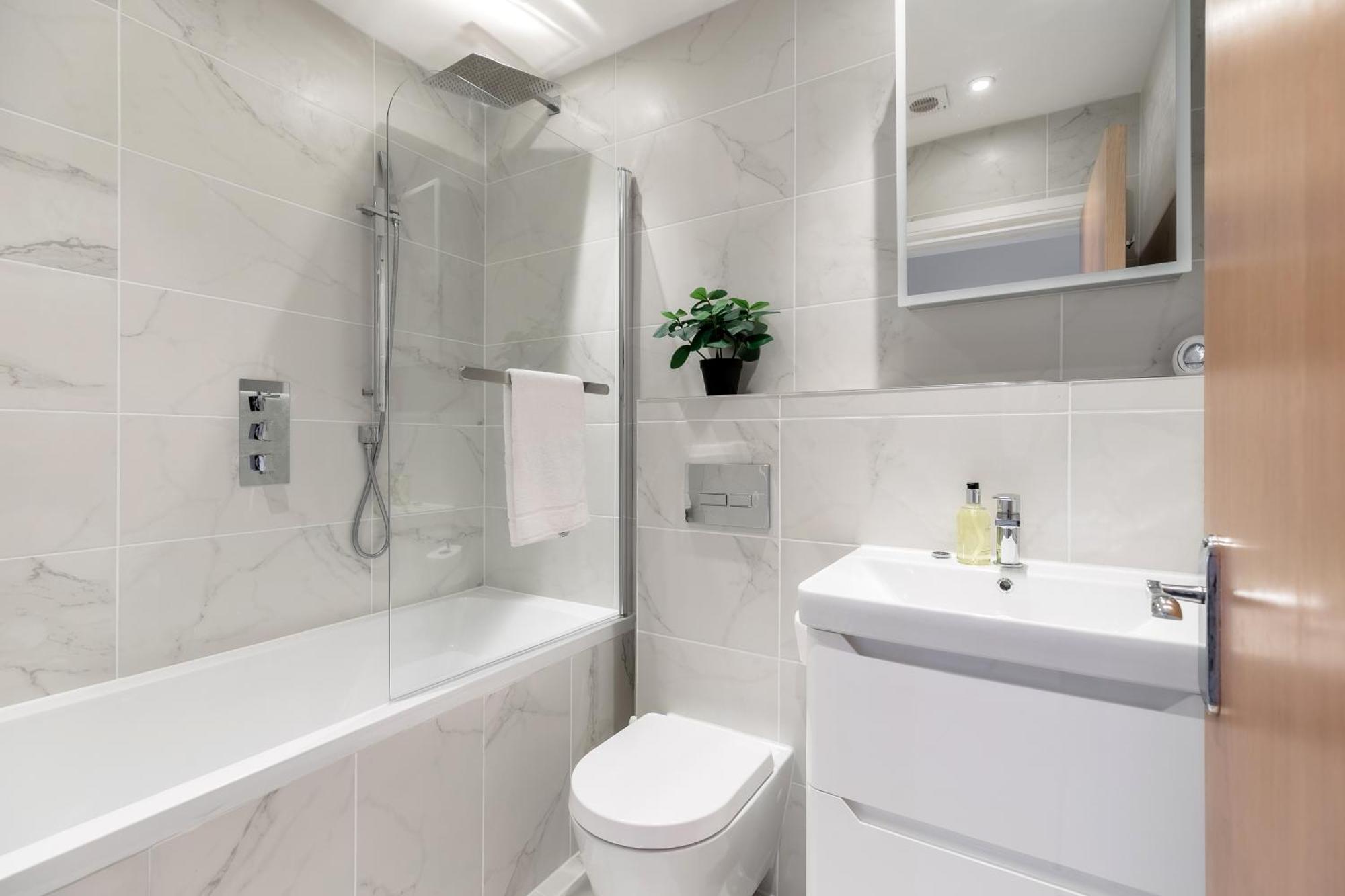 Stylish - Kensington Apartment London
