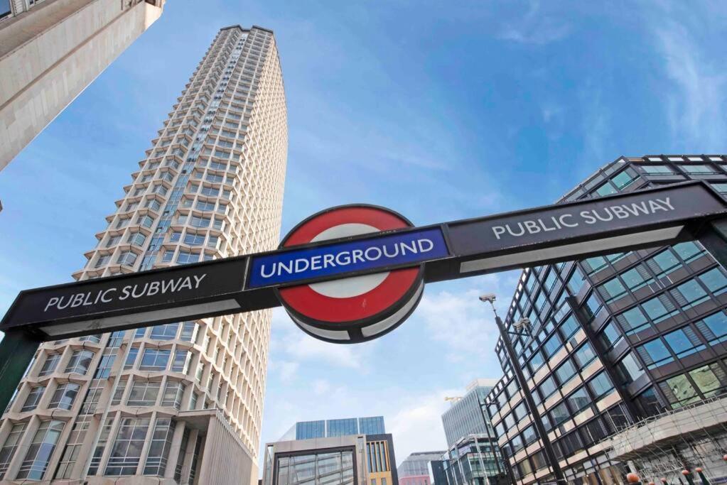 Stylish New Covent Garden Soho Studio Apart *
