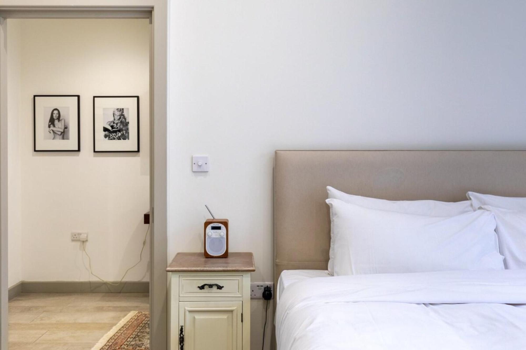 Apartment Elegant 2bd Flat 5 Mins To Kensington Gardens!