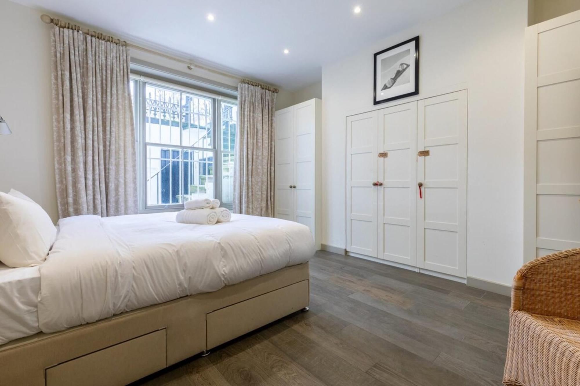 Apartment Elegant 2bd Flat 5 Mins To Kensington Gardens! London