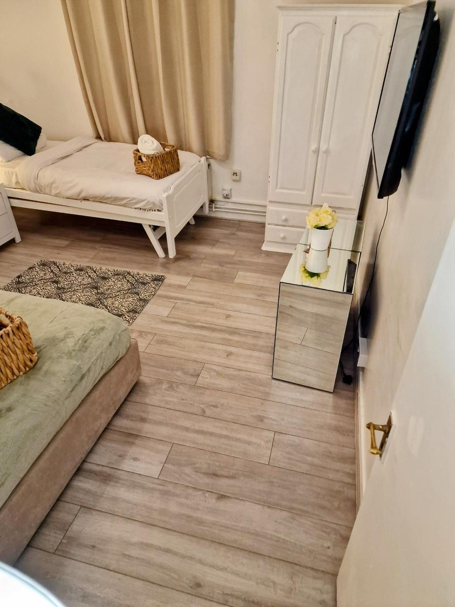 1 Bedroom Flat * Londen