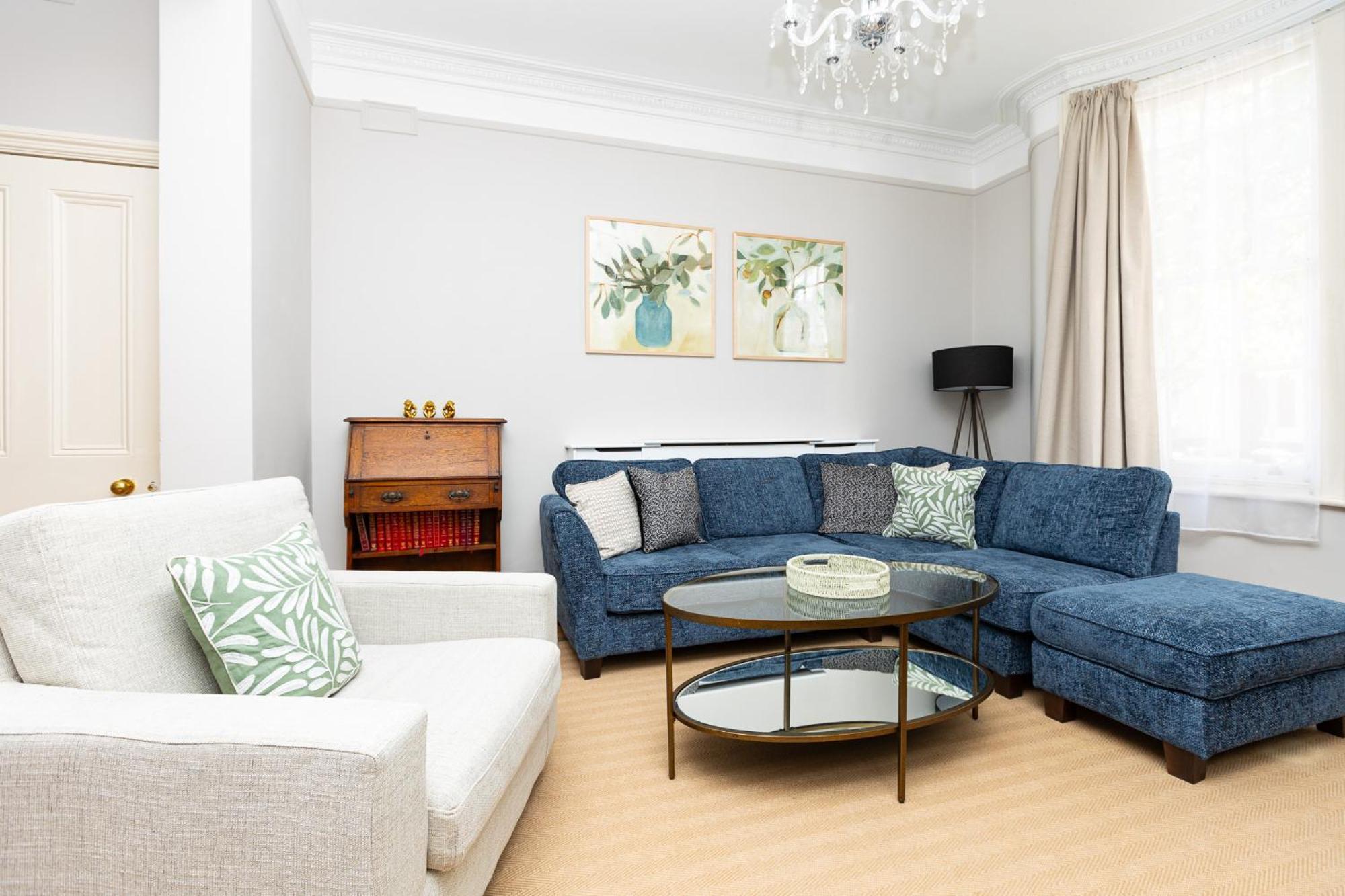 Charming 4 Bed Victorian House In Clapham Old Town Leilighet London