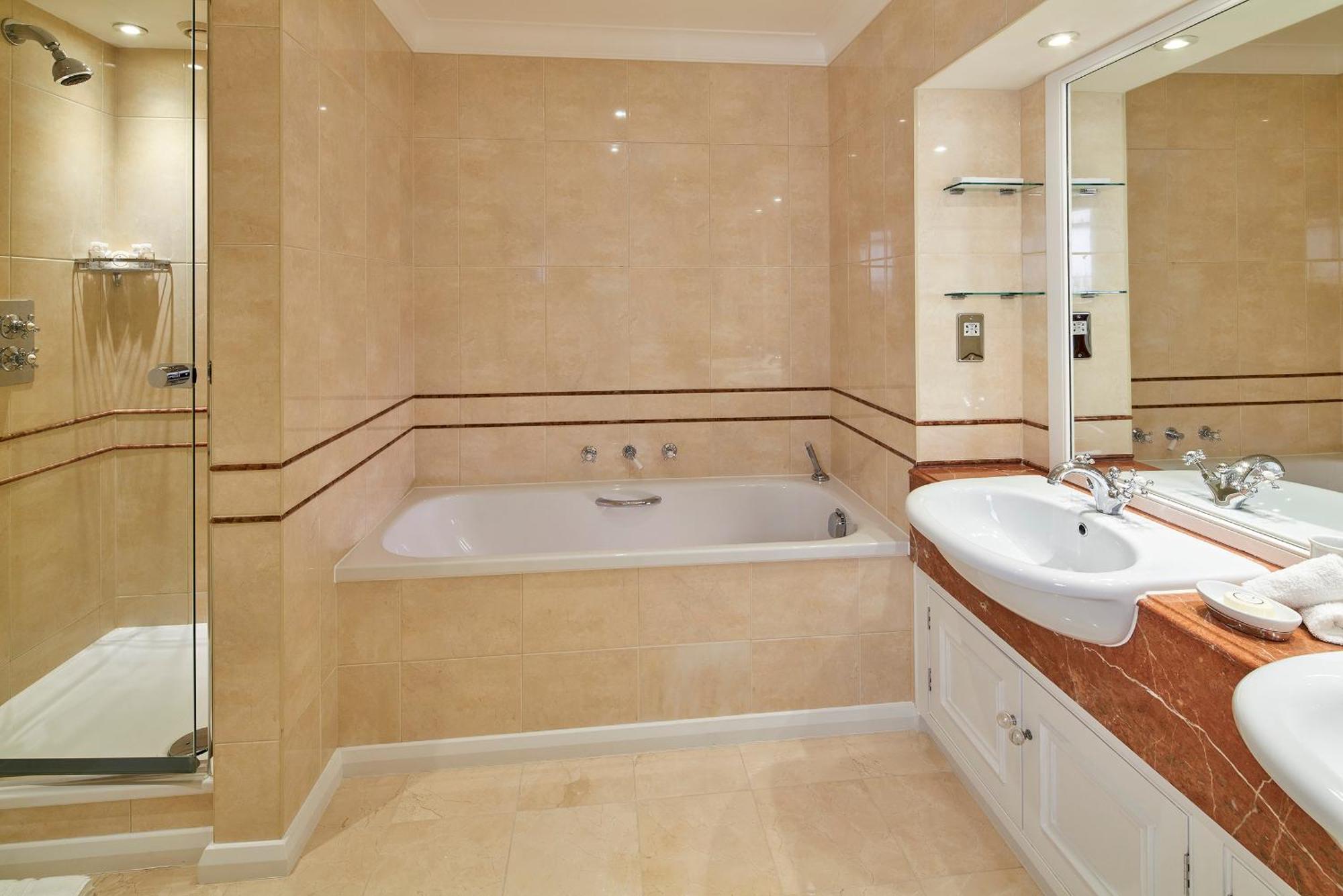 Apartment Cheval Hyde Park Gate London