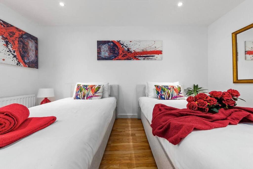 3 Bedroom In Haymarket Sleep 10 Hy2 Apartment *