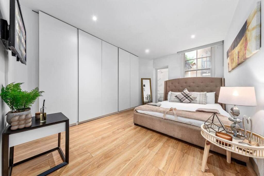3 Bedroom In Haymarket Sleep 10 Hy2 Apartment *