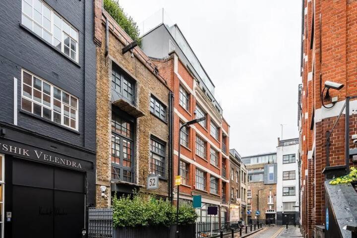 Apartment 3 Bed 2 Bath Penthouse Hoxton Square With Terrace London