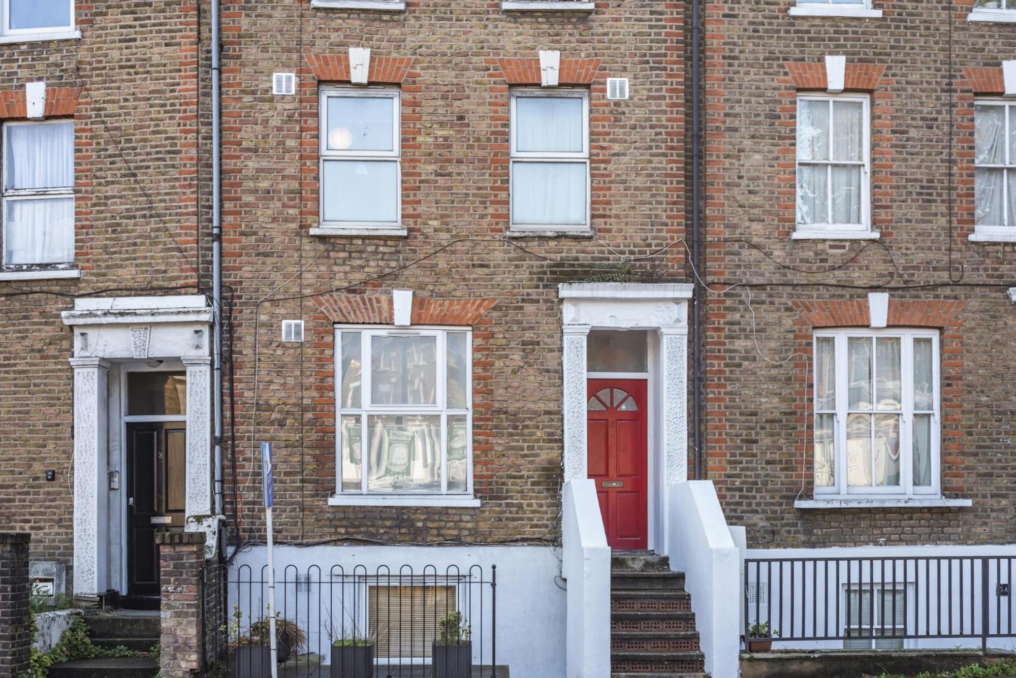 Apartment Luxury 1-bed In Sought After Prime Location