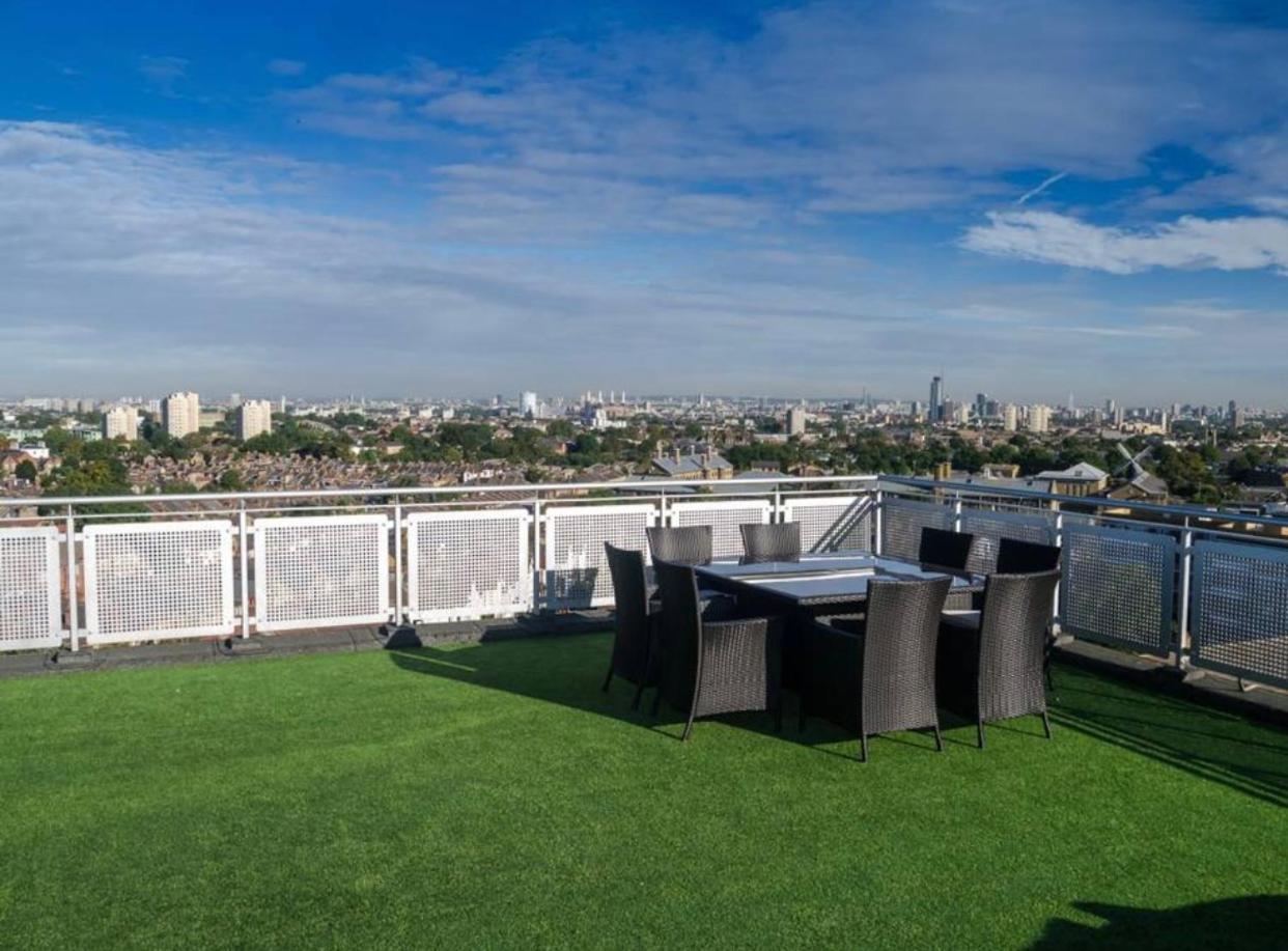 Omg Penthouse Homestay