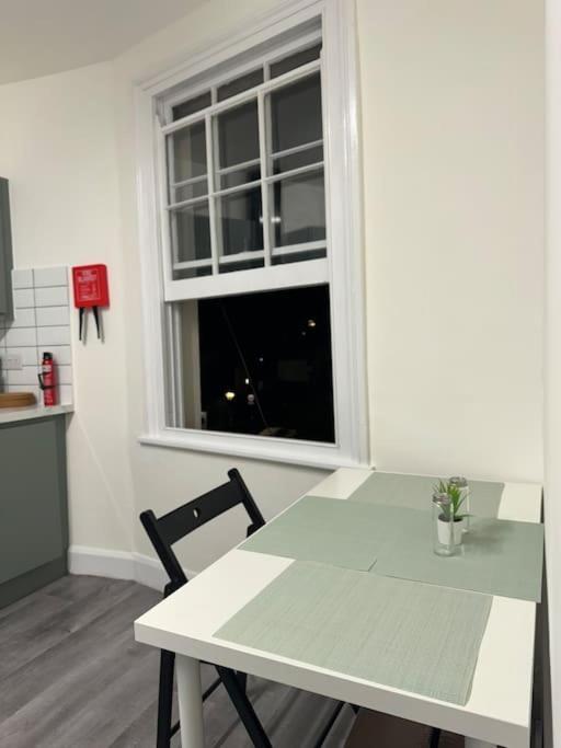 Apartamento 4 Bedroom Entire Flat, Kings Cross Road