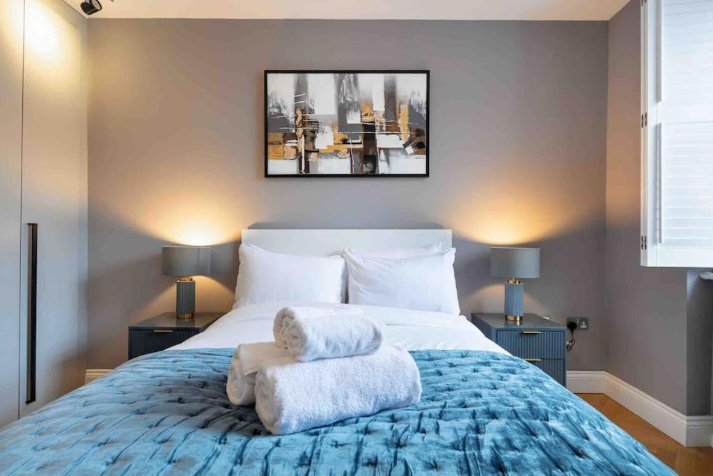 Baker St / Marylebone / Sherlock Holmes 3bed2bath Apartment London