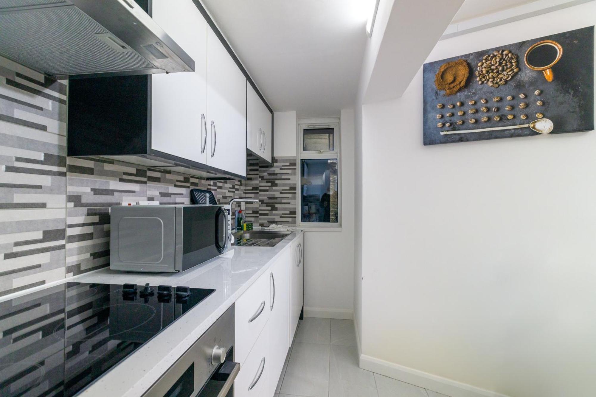 Apartment Chic 2-bedroom Retreat In The Heart Of Westminster London