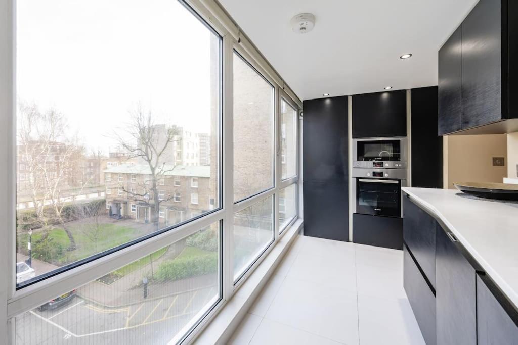 Appartement 2-hosted By Sweetstay *