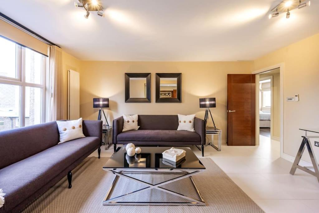 Appartement 2-hosted By Sweetstay