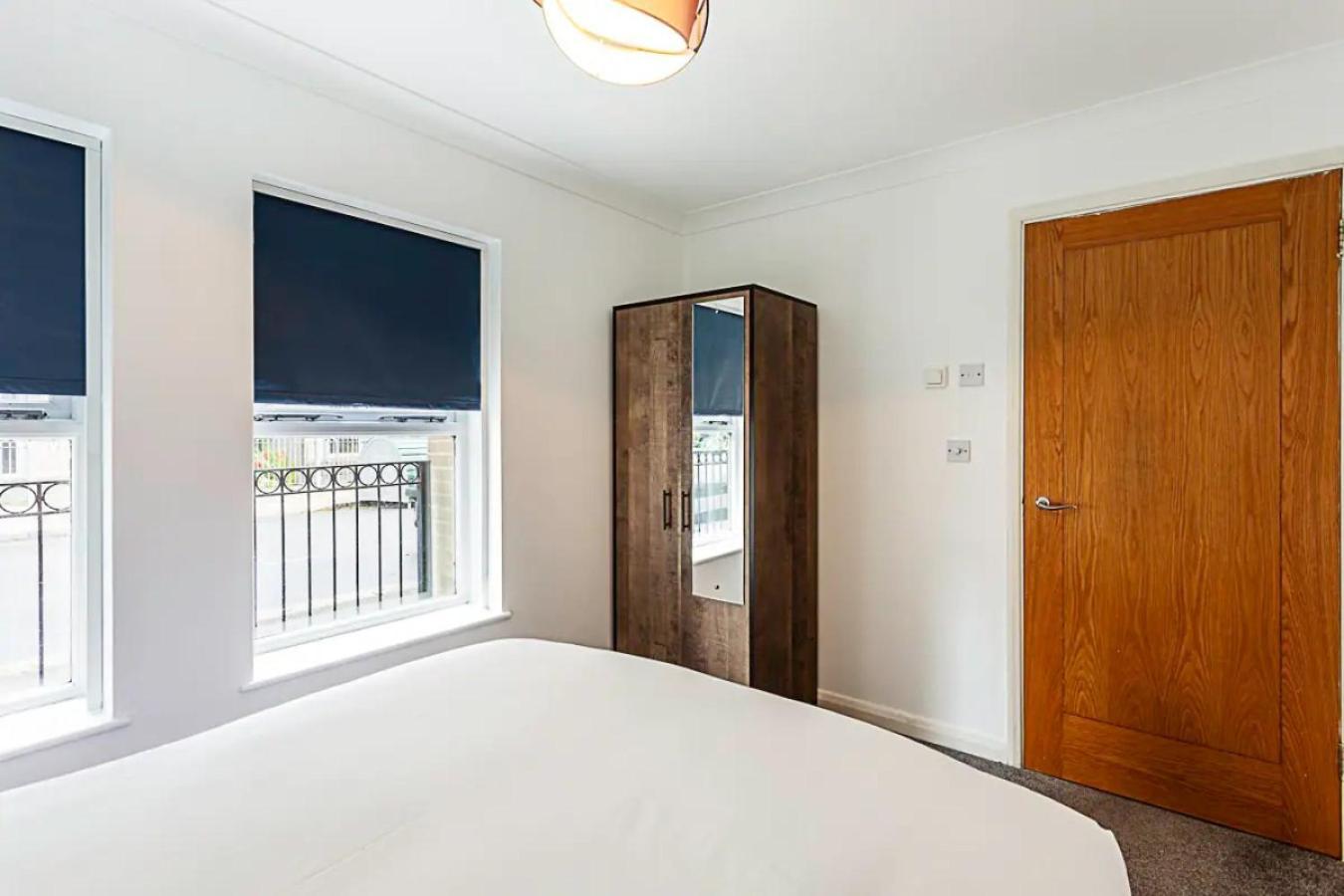 Feriehus Light And Airy Upside Down House In Hackney *