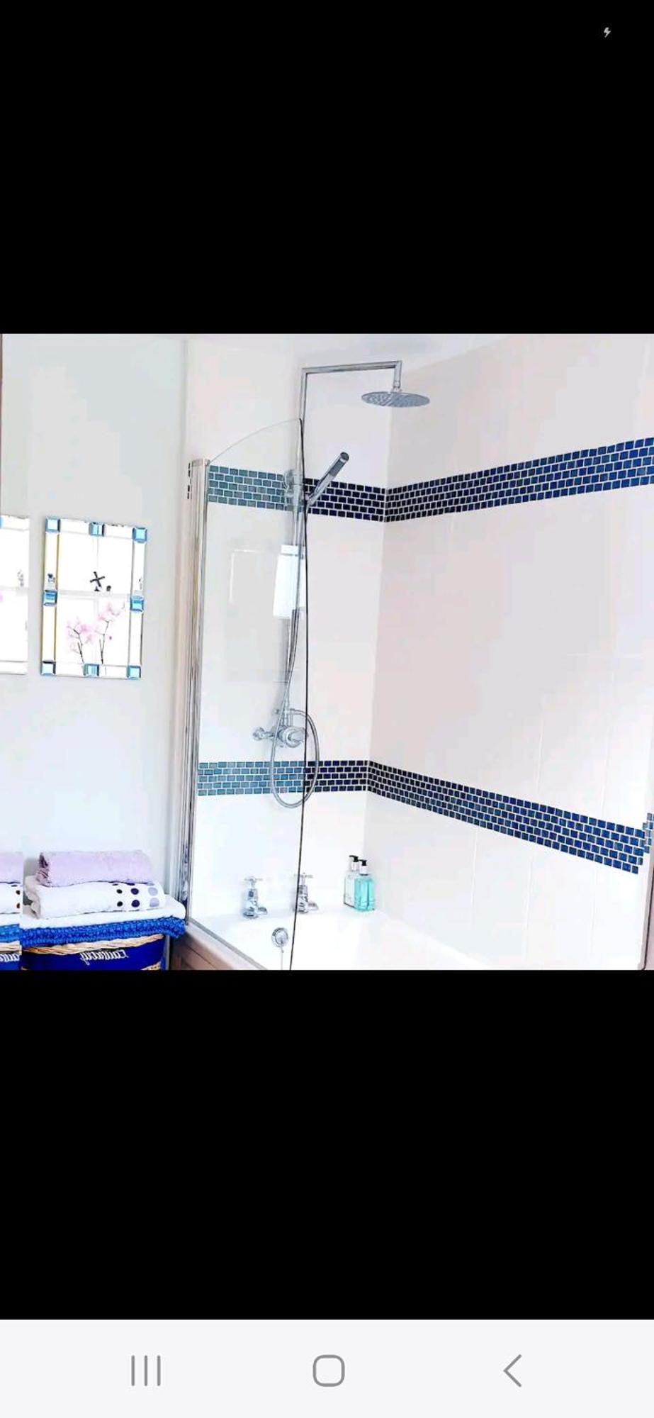 Homestay, Upmarket, Wimbledon & Southfields; Beside Tube; * Londen